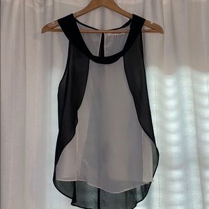 Flowy sleeveless tunic